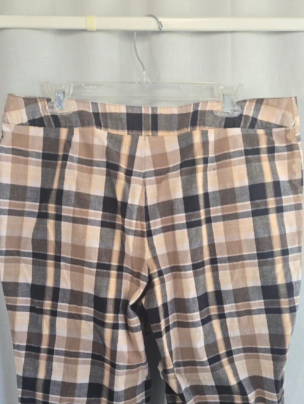 White Stag Plaid Capri Pants in Beige and Black